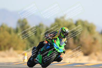 media/Jan-14-2024-SoCal Trackdays (Sun) [[2e55ec21a6]]/Turn 7 (140pm)/